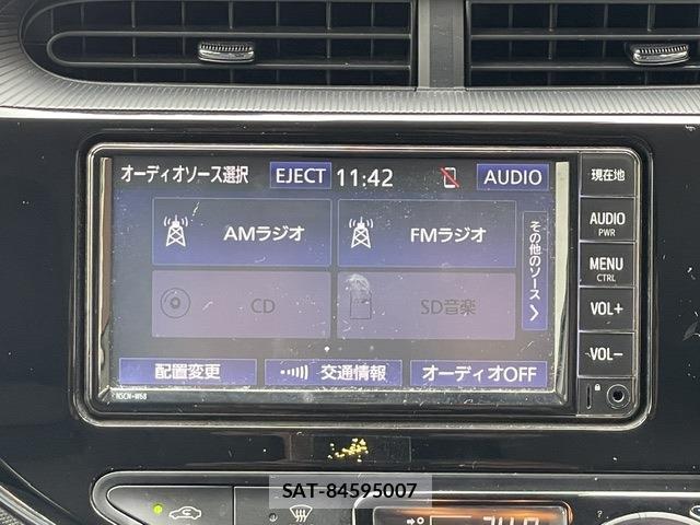 Toyota AQUA 2019-07 8363128-11