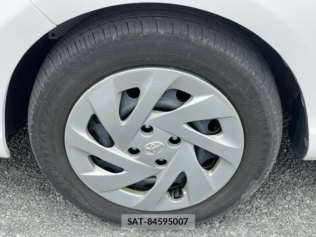 Toyota AQUA 2019-07 8363128-3