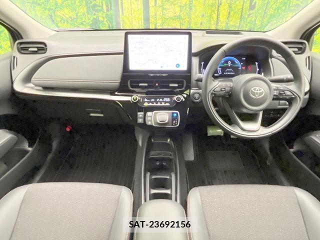 Toyota AQUA 2025-10 8363307-1