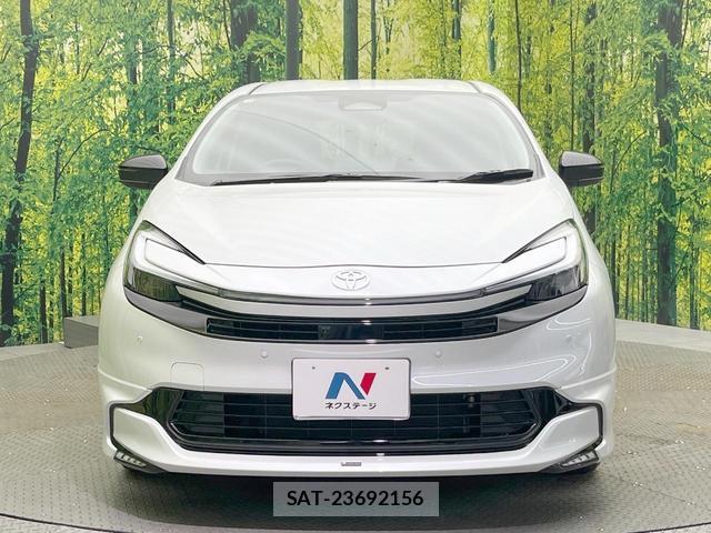 Toyota AQUA 2025-10 8363307-13