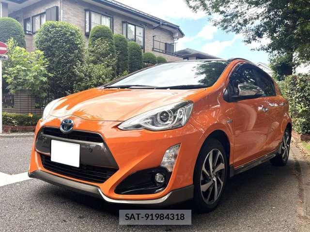 Toyota AQUA 2016-05 8363574-3