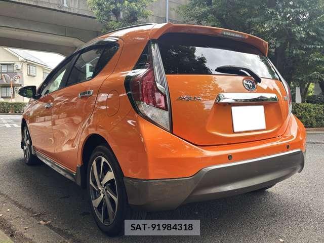 Toyota AQUA 2016-05 8363574-8