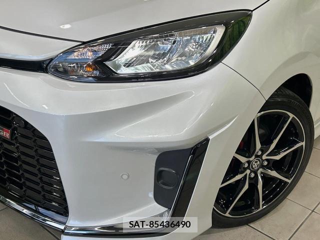 Toyota AQUA 2025-03 8363598-11