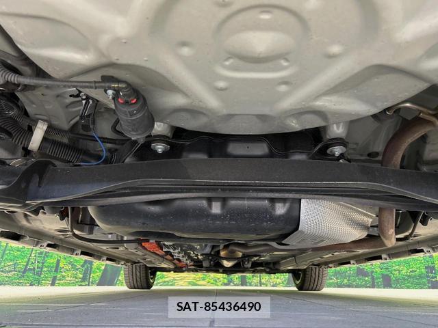Toyota AQUA 2025-03 8363598-18