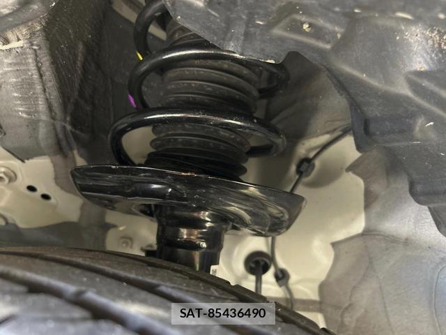 Toyota AQUA 2025-03 8363598-19