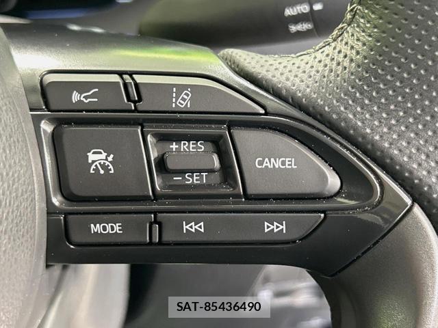 Toyota AQUA 2025-03 8363598-3