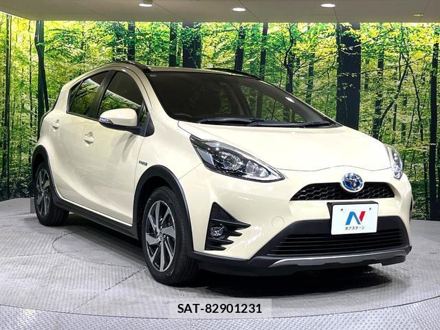 Toyota AQUA 2018-03 8363683-15