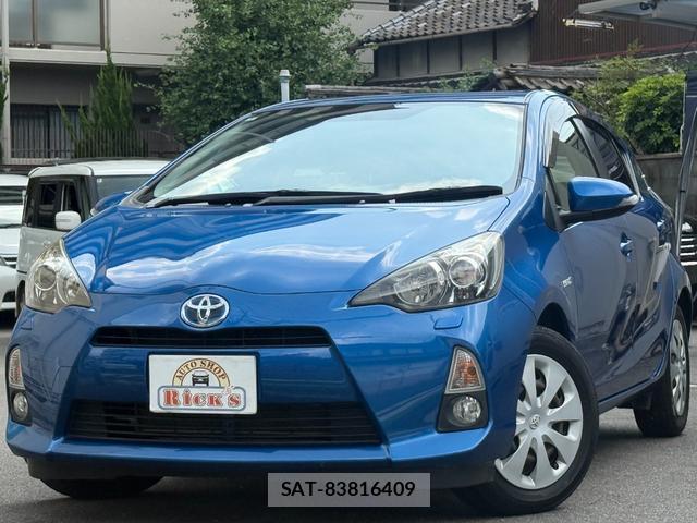 Toyota AQUA 2012-07 8363839-0