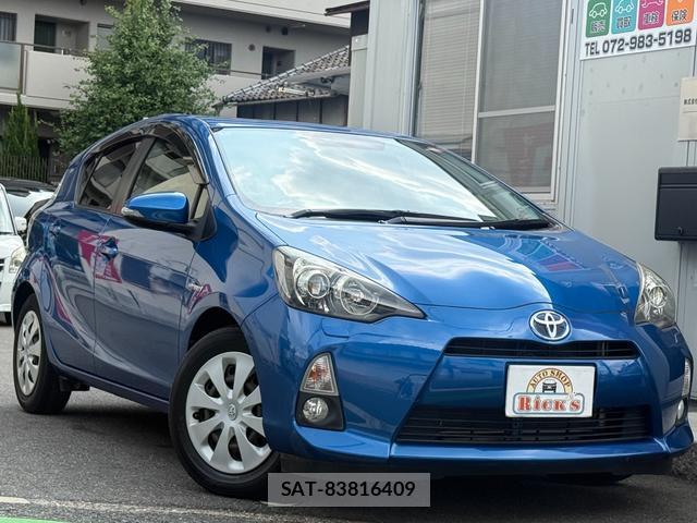 Toyota AQUA 2012-07 8363839-2
