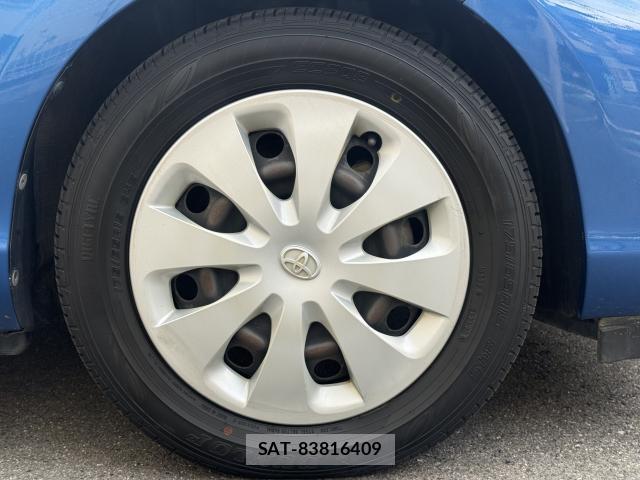 Toyota AQUA 2012-07 8363839-4