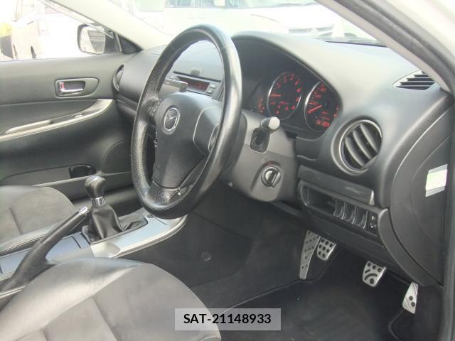 Mazda ATENZA SPORT WAGON 2003-11 8360884-1