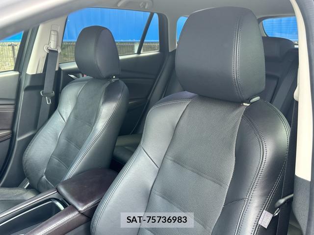 Mazda ATENZA WAGON 2016-05 8362484-12