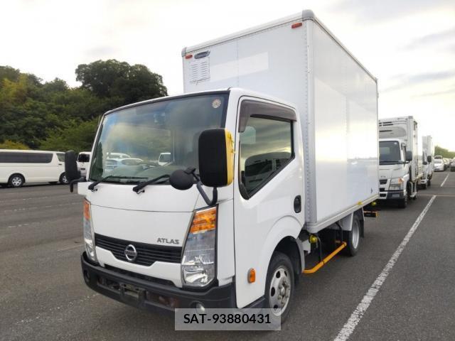 Nissan ATLAS 2016-06 8363107-4