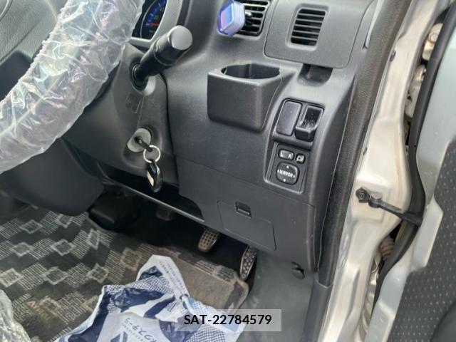 Daihatsu ATRAI WAGON 2007-02 8361685-11