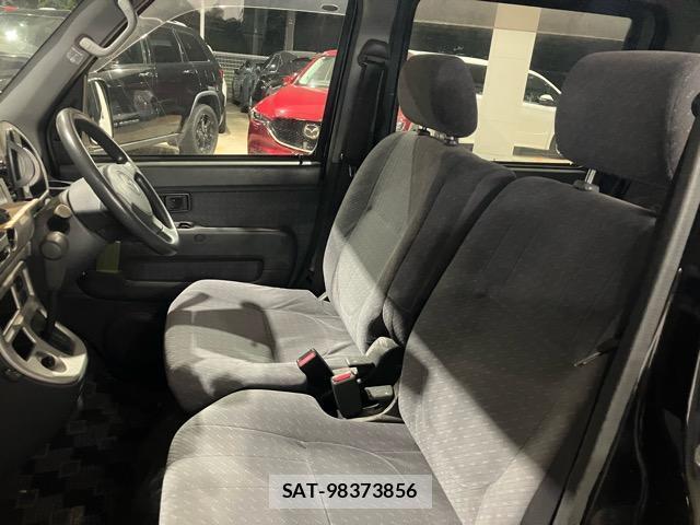 Daihatsu ATRAI WAGON 2005-11 8363605-5