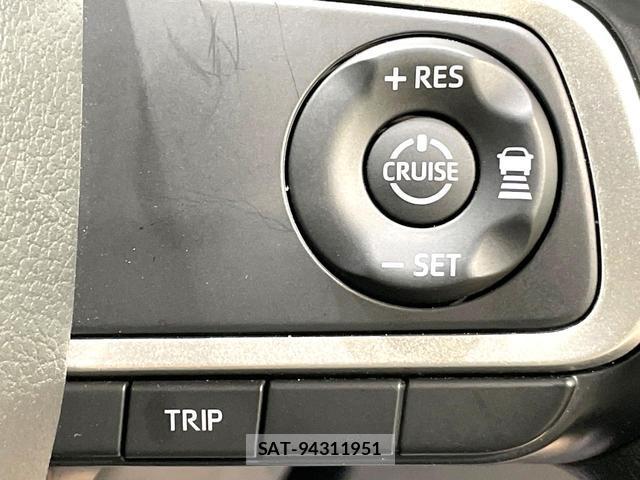 Daihatsu ATRAI 2024-12 8362932-3