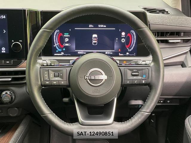 Nissan AURA 2022-10 8360523-10