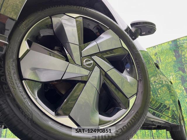 Nissan AURA 2022-10 8360523-12