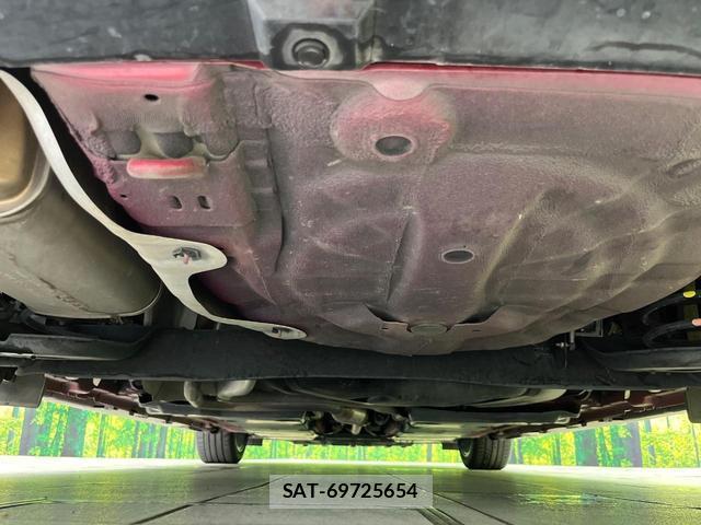 Nissan AURA 2022-07 8360561-18