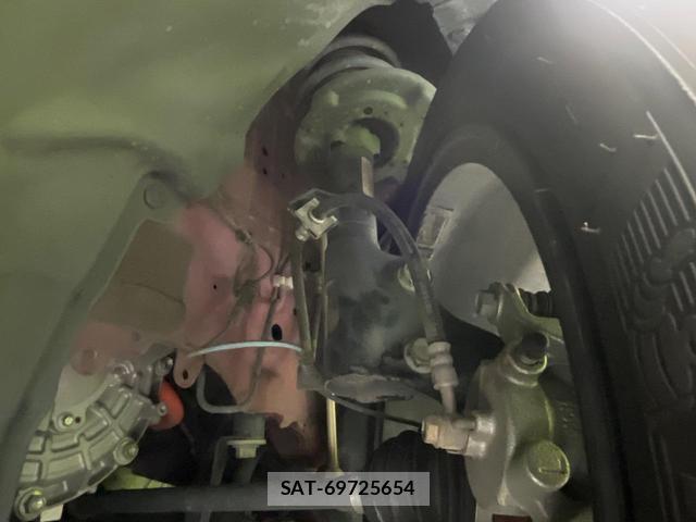 Nissan AURA 2022-07 8360561-19