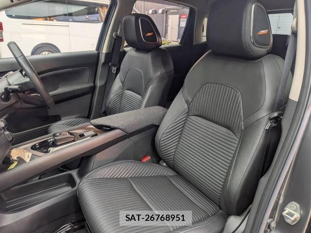 Nissan AURA 2022-04 8361421-16