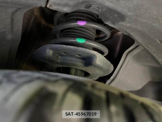 Nissan AURA 2022-01 8362609-19