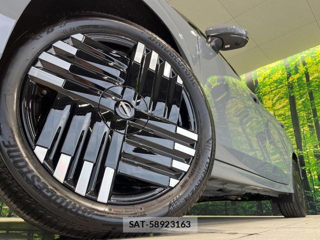 Nissan AURA 2026-04 8363073-12