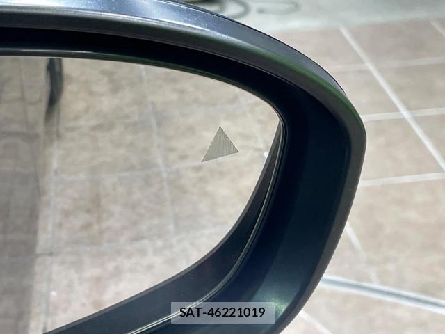 Nissan AURA 2022-01 8363707-5
