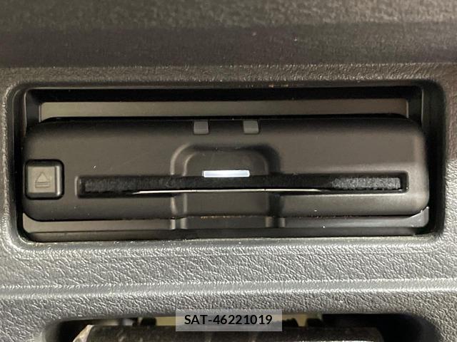 Nissan AURA 2022-01 8363707-6