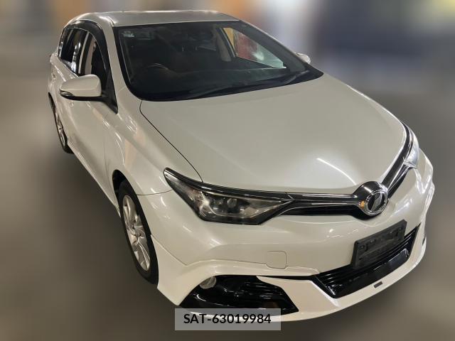 Toyota AURIS 2015-09 8362626-0