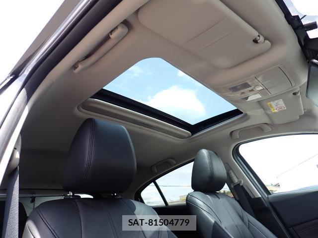Mazda AXELA SPORT 2016-09 8360848-16