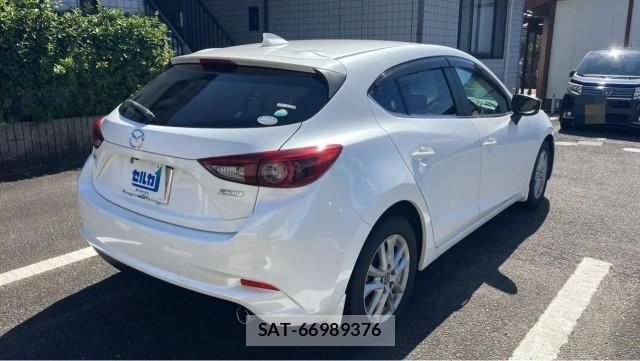 Mazda AXELA SPORT 2018-05 8362290-12