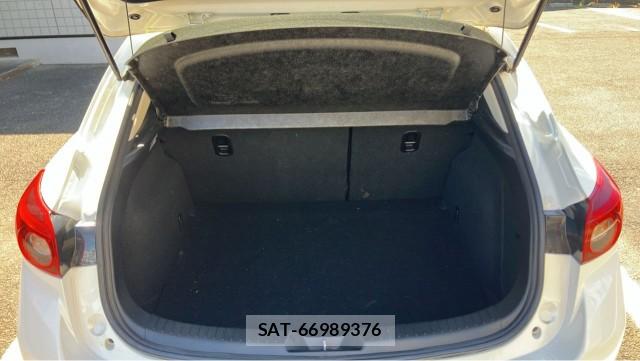Mazda AXELA SPORT 2018-05 8362290-17