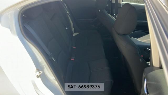 Mazda AXELA SPORT 2018-05 8362290-6
