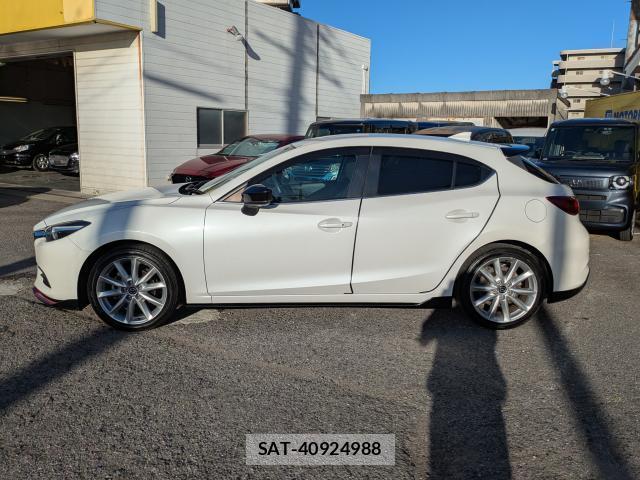 Mazda AXELA SPORT 2016-08 8363286-11