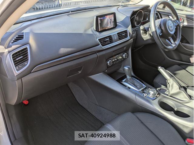 Mazda AXELA SPORT 2016-08 8363286-14