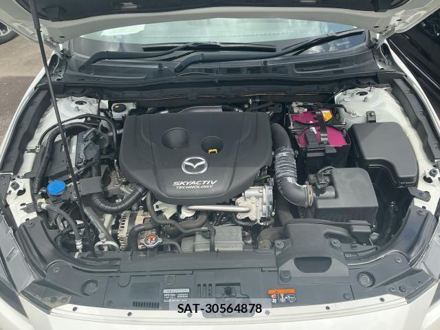 Mazda AXELA 2017-11 8363268-7