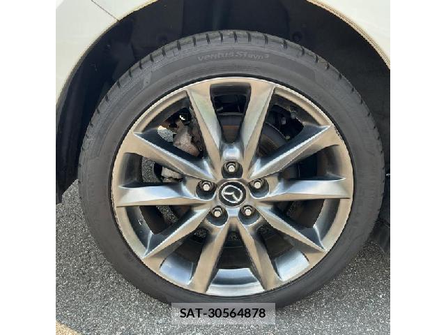 Mazda AXELA 2017-11 8363268-8