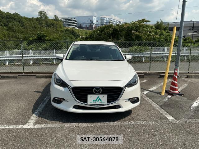 Mazda AXELA 2017-11 8363268-9