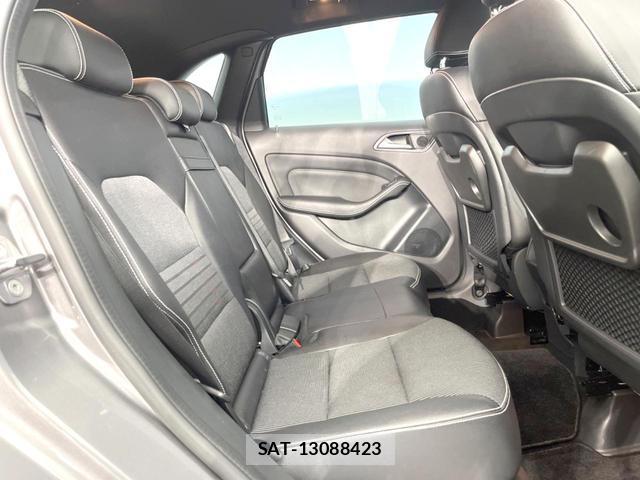 Mercedes Benz B-CLASS 2018-01 8362627-9