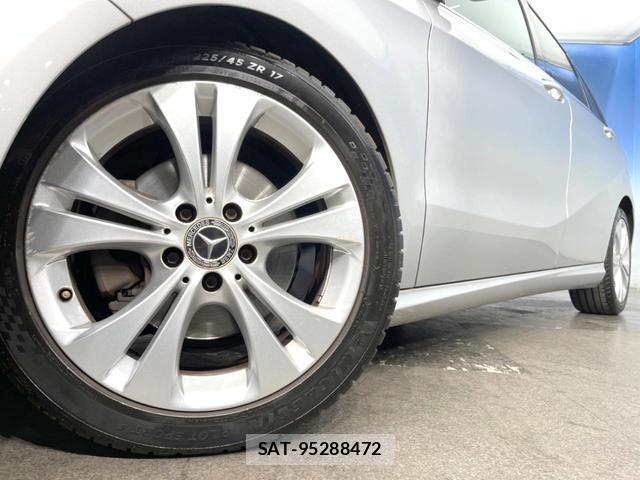 Mercedes Benz B-CLASS 2017-09 8362629-14