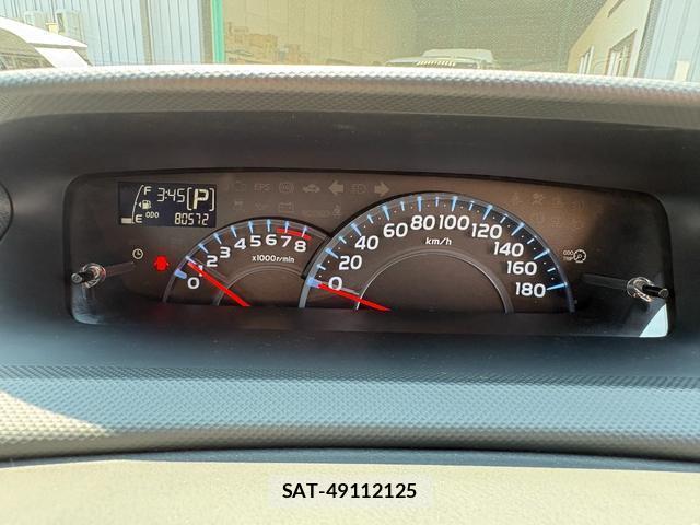 Toyota BB 2007-10 8363022-14