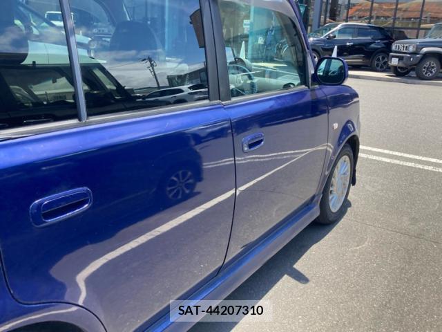 Toyota BB 2001-08 8363319-1