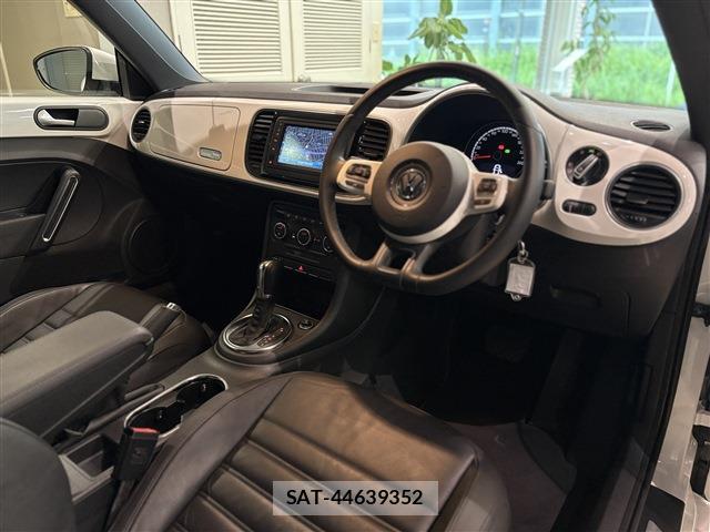 VolksWagen BEETLE 2013-02 8362067-10