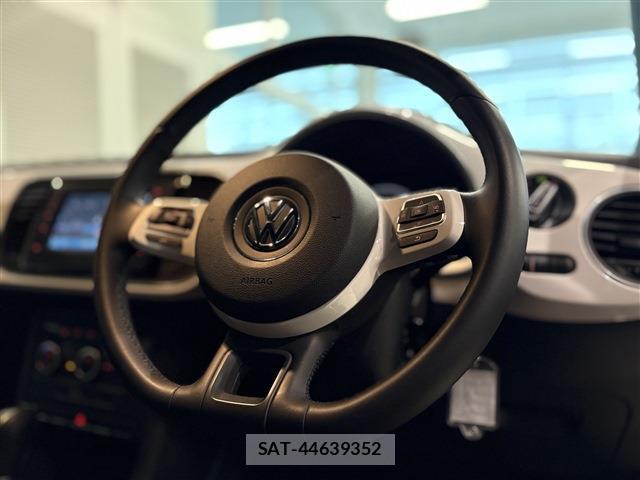 VolksWagen BEETLE 2013-02 8362067-11