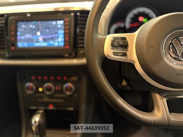 VolksWagen BEETLE 2013-02 8362067-12