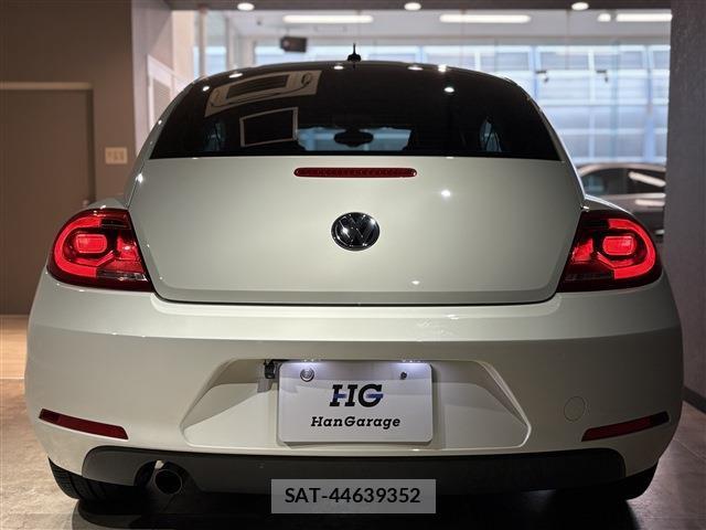 VolksWagen BEETLE 2013-02 8362067-3