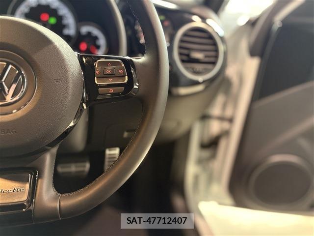 VolksWagen BEETLE 2017-03 8362068-13