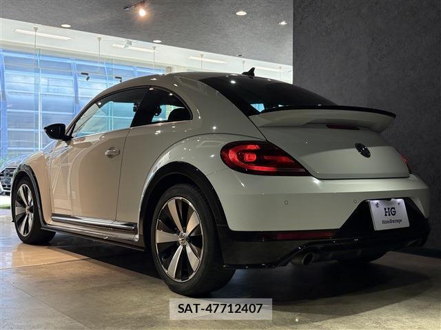 VolksWagen BEETLE 2017-03 8362068-4