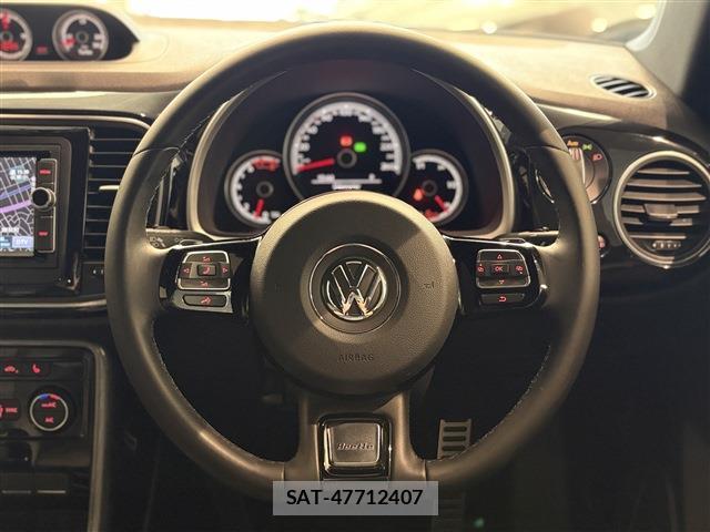 VolksWagen BEETLE 2017-03 8362068-9